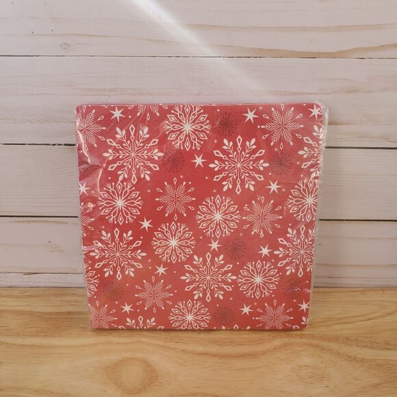 Luncheon Napkins Thanksgiving And Holiday Snowflakes Designs 20 Count Each - Picture 3 of 8